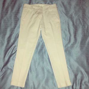 White dress capri pants.